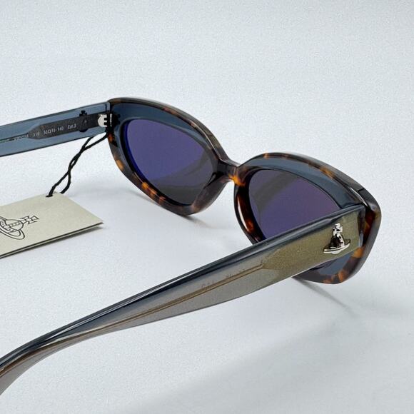 Vivienne Westwood Sunglasses Leicester Square VW5098 110 Tortoise Gray Lens 55mm main image 9